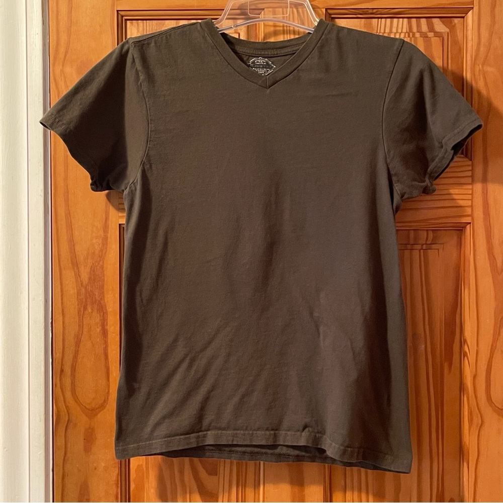 St. John's Bay Men's Olive Green V-Neck Tee